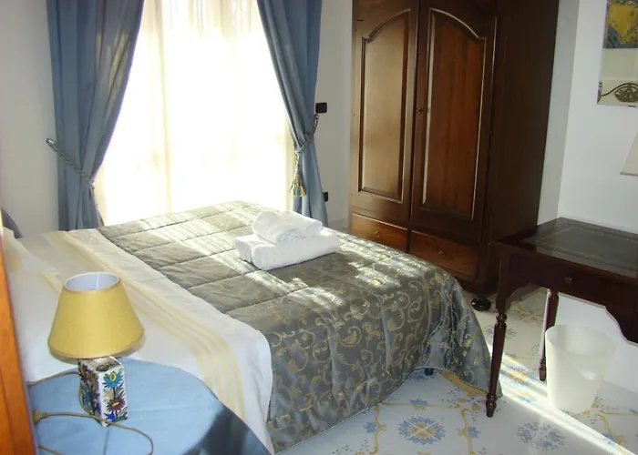 Casa Mauri فندق مبيت وإفطار أنغري